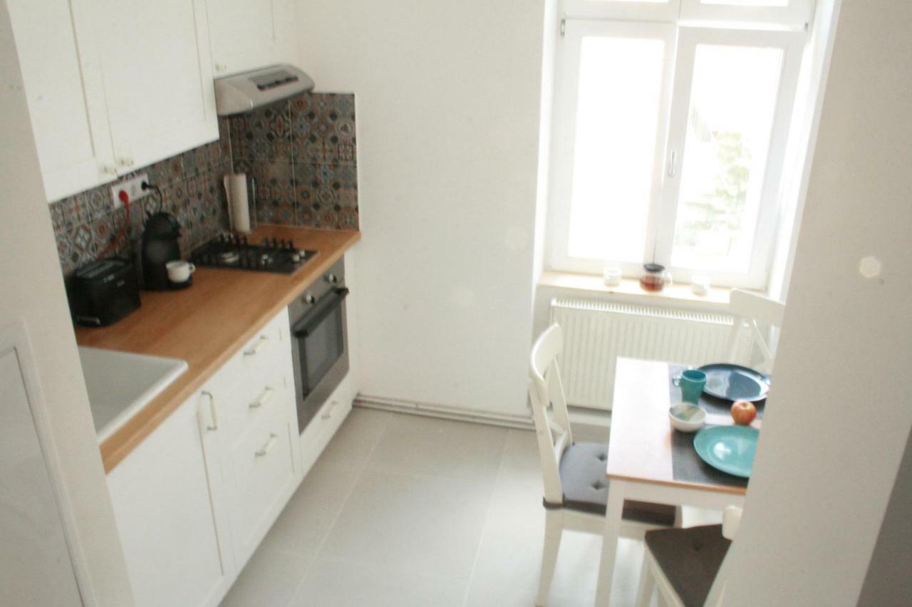 Enjoy Apartman Шопрон Экстерьер фото